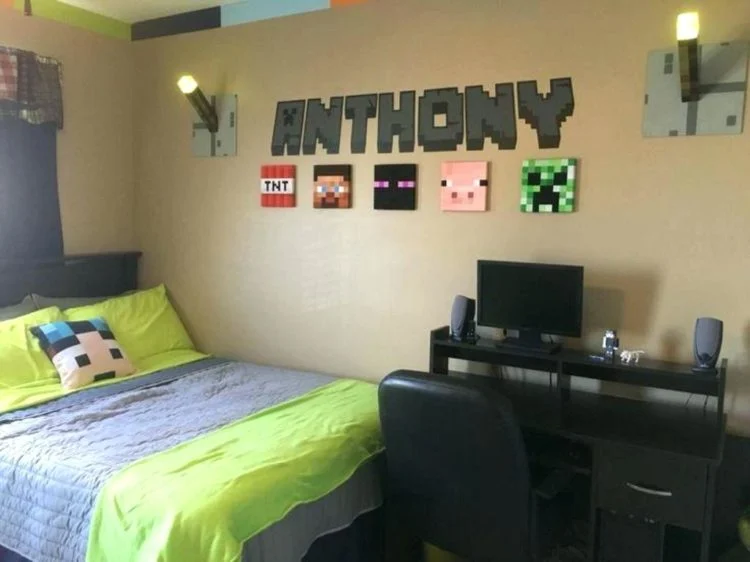 Tech-themed Minecraft Room