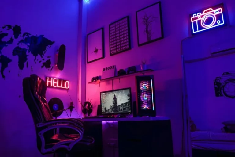 21 Minimalist Small Gaming Room Ideas; Gamer’s Paradise